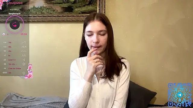 Snapshot of MarlanaEndler chatting on March 6, 5:15 am MarlanaEndler online show from March 6, 5:15 am