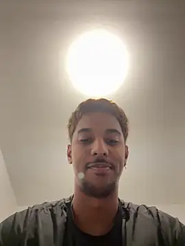 Axel black10 online show from March 5, 8:43 am