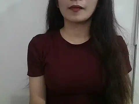 Snapshot of berry_alma06 chatting on May 21, 1:18 pm berry alma06 online show from May 21, 1:18 pm