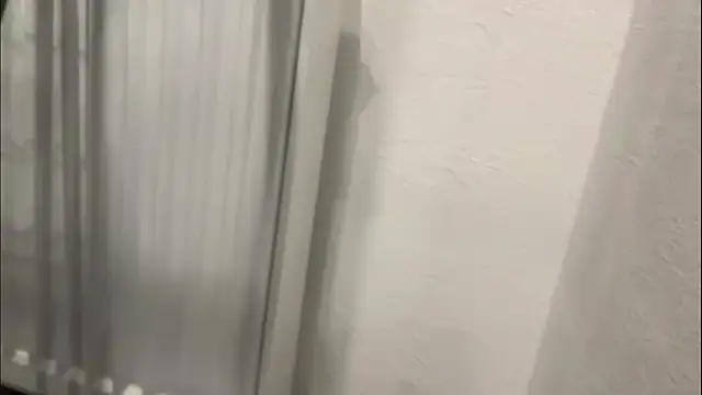 KariJarecke online show from February 11, 1:05 pm