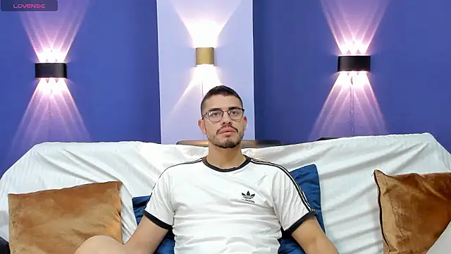 Jay Grip online show from March 12, 1:06 pm