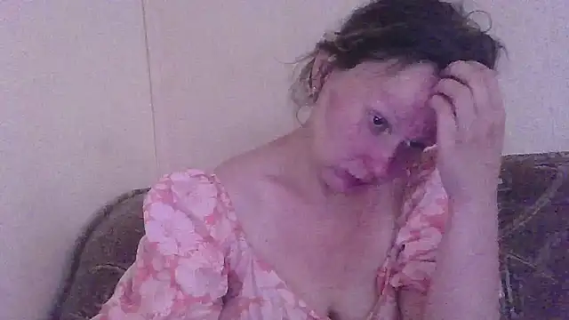 Snapshot of Norma_Wall chatting on July 2, 3:23 am Norma Wall online show from July 2, 3:23 am