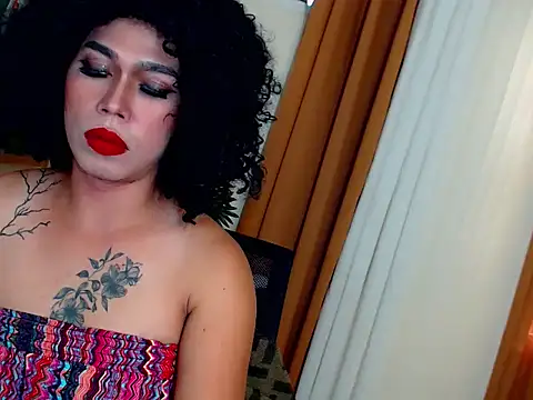 AmandaSmithTs online show from February 22, 12:01 am