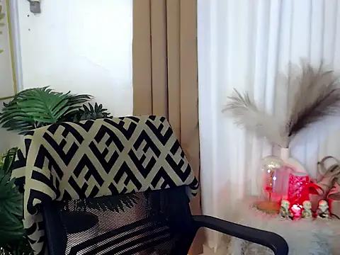 AmandaSmithTs online show from March 18, 3:53 am