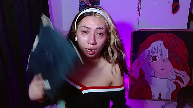 kittymiauu444 online show from June 28, 3:34 am
