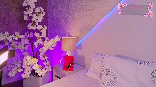 maaluh online show from May 6, 4:12 pm