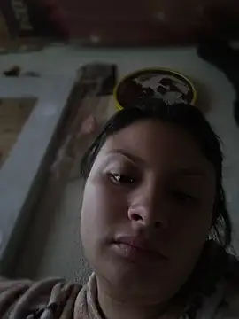 Snapshot of yessica_gomez01 chatting on June 17, 1:12 pm yessica gomez01 online show from June 17, 1:12 pm