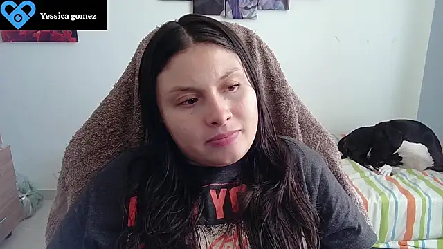 Snapshot of yessica_gomez01 chatting on July 6, 8:55 pm yessica gomez01 online show from July 6, 8:55 pm