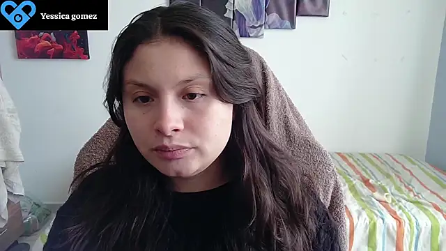 Snapshot of yessica_gomez01 chatting on July 17, 6:35 pm yessica gomez01 online show from July 17, 6:35 pm