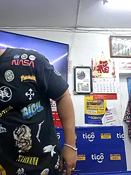 mago vive online show from May 18, 5:13 am