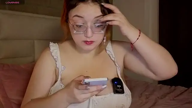 Snapshot of Mia_Franklyn chatting on May 25, 10:16 pm Mia Franklyn online show from May 25, 10:16 pm