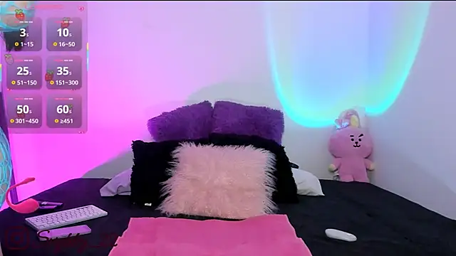 Snapshot of savage_bbygirl chatting on June 30, 2:12 am savage bbygirl online show from June 30, 2:12 am