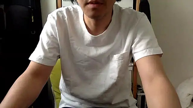 Snapshot of AnyLunch chatting on June 21, 12:02 am AnyLunch online show from June 21, 12:02 am