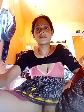 Snapshot of mabimi_sexe chatting on May 8, 6:19 am mabimi sexe online show from May 8, 6:19 am