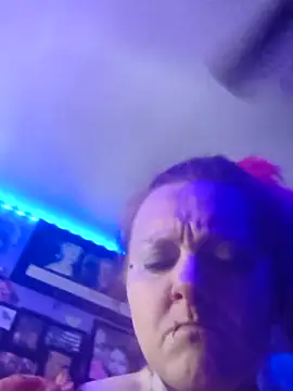 Snapshot of DisireAfterDark chatting on February 16, 11:34 pm DisireAfterDark online show from February 16, 11:34 pm