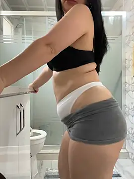 melissiaayzem online show from June 9, 11:55 am