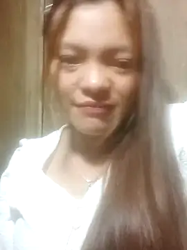 jjennyyy online show from May 9, 8:41 am