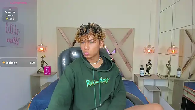 Anyelo Twink online show from May 5, 4:04 pm