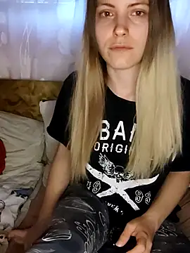 MochiNy4n online show from July 25, 5:43 pm