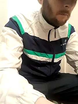 80julien online show from January 14, 8:14 pm