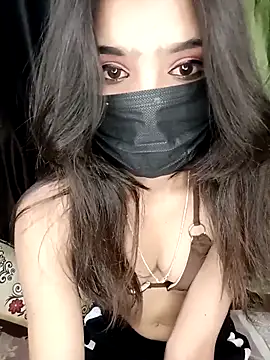 hotyjiyaaaa online show from March 26, 3:50 pm