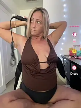 FoxyMillie online show from June 27, 9:53 pm