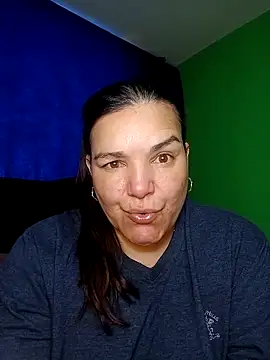 lee hot online show from February 2, 2:16 pm