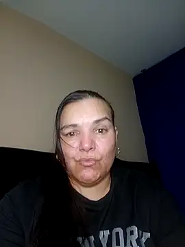 lee hot online show from February 6, 10:46 pm