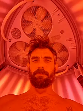 Snapshot of naughtynaturest36 chatting on March 10, 3:50 pm naughtynaturest36 online show from March 10, 3:50 pm