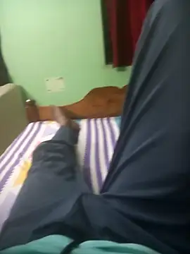 Snapshot of deshi9inch9 chatting on June 8, 6:30 pm deshi9inch9 online show from June 8, 6:30 pm