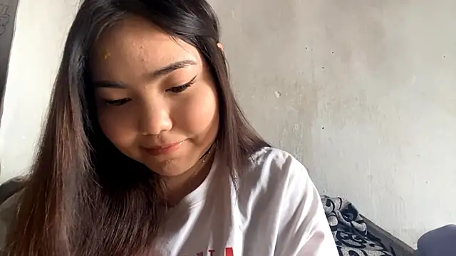 MollyAsian online show from January 11, 8:08 am