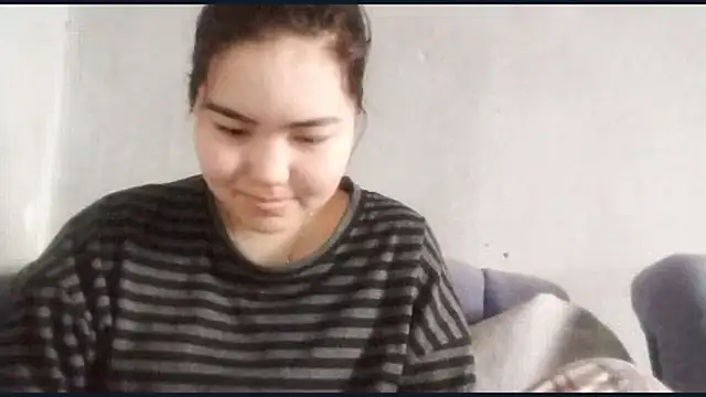 MollyAsian online show from February 17, 4:31 am