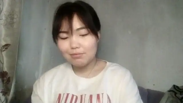 MollyAsian online show from March 1, 4:25 am