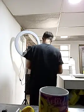 torvyHot online show from January 12, 7:41 pm