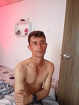 torvyHot online show from June 23, 9:46 pm