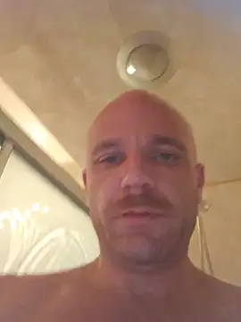 FrankieFuckMe online show from July 28, 12:51 am