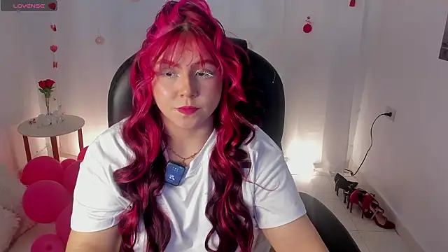 Snapshot of lanna__wilson chatting on February 13, 2:13 pm lanna wilson online show from February 13, 2:13 pm