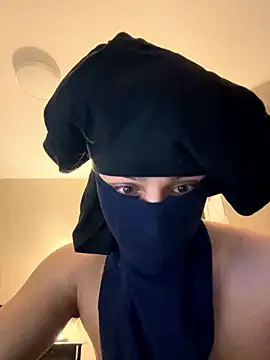 sissybitchslut online show from January 11, 4:06 am