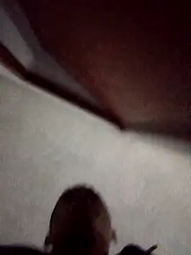 CrIs1dtian3 online show from January 12, 9:36 am