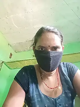 Snapshot of Ravina9696 chatting on July 26, 8:21 am Ravina9696 online show from July 26, 8:21 am