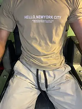 Snapshot of urfuckbunny chatting on March 8, 5:50 pm urfuckbunny online show from March 8, 5:50 pm