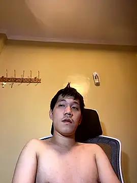 asian guy67 online show from January 12, 10:42 am