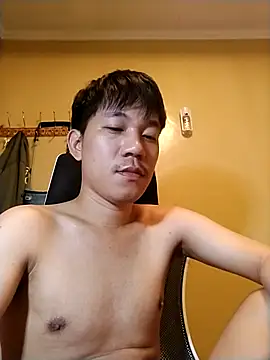 asian guy67 online show from April 13, 1:11 am