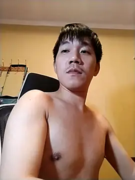 asian guy67 online show from April 27, 1:53 pm