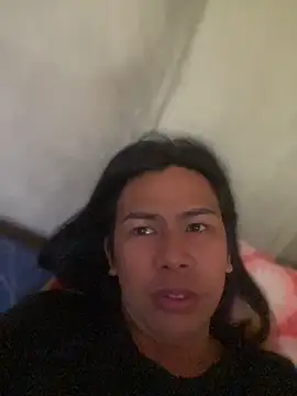 Snapshot of BriannaCruz24 chatting on May 9, 2:17 am BriannaCruz24 online show from May 9, 2:17 am