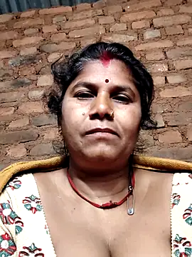 Snapshot of Hot_di97 chatting on March 8, 12:08 am Hot di97 online show from March 8, 12:08 am