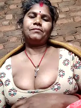 Snapshot of Hot_di97 chatting on March 12, 10:27 pm Hot di97 online show from March 12, 10:27 pm