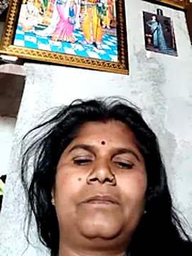 Hot di97 online show from April 27, 8:23 am