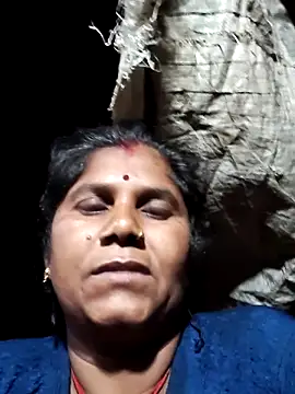 Snapshot of Hot_di97 chatting on June 5, 9:31 pm Hot di97 online show from June 5, 9:31 pm