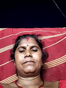 Snapshot of Hot_di97 chatting on June 16, 3:09 am Hot di97 online show from June 16, 3:09 am